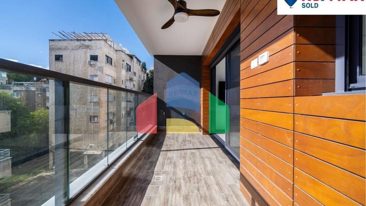 Residential - Multi-Family - Petah Tikva, Israel - HE