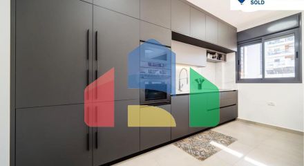 Residential - Multi-Family - Petah Tikva, Israel - HE