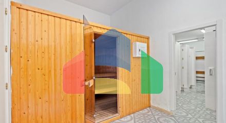 Пентхаус на продажу в Торремолиносе.