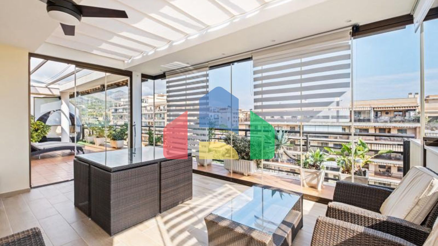 Пентхаус на продажу в Торремолиносе.