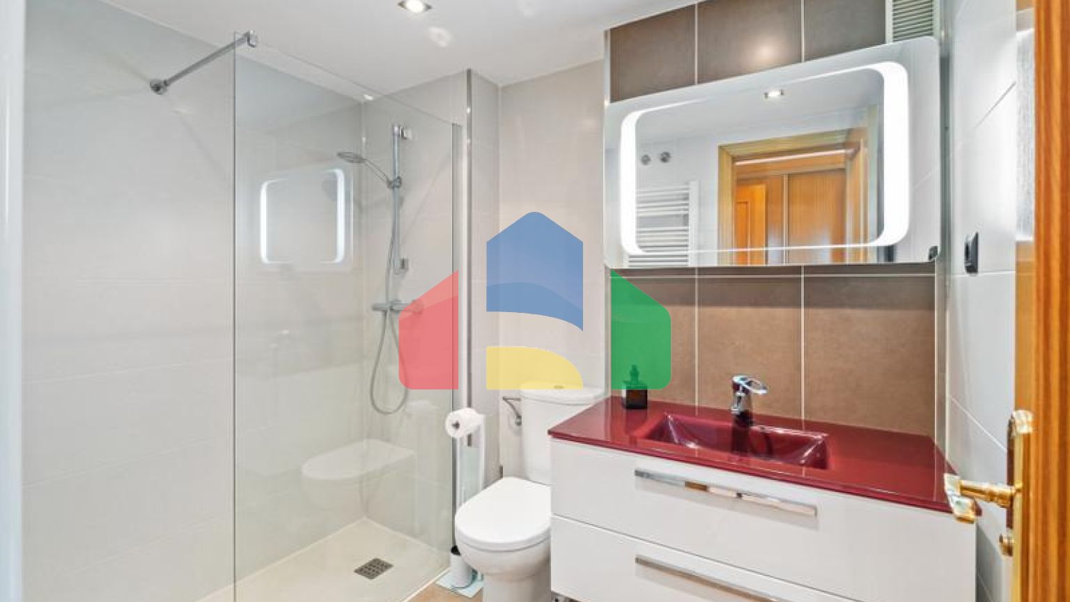 Пентхаус на продажу в Торремолиносе.