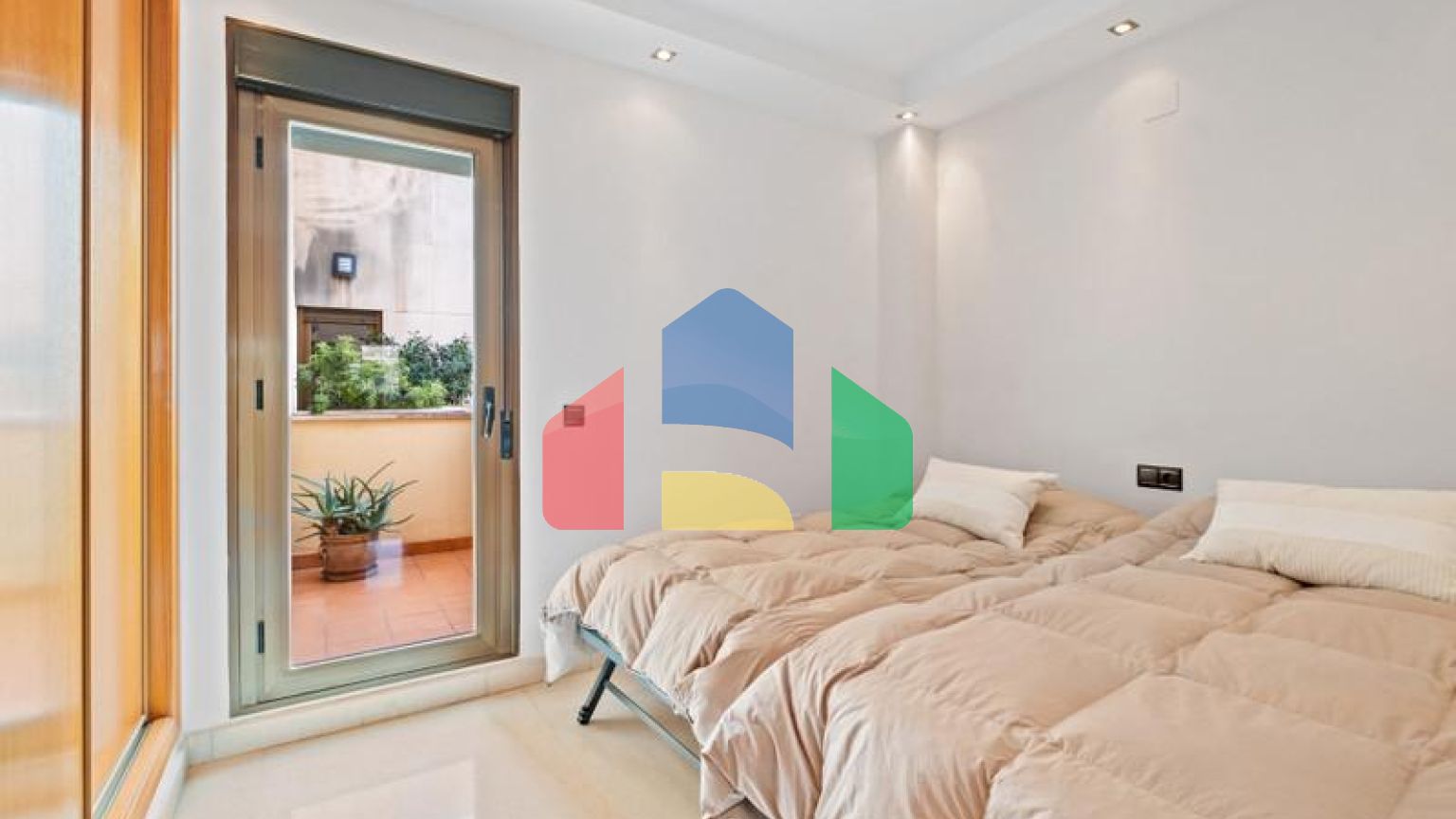 Пентхаус на продажу в Торремолиносе.