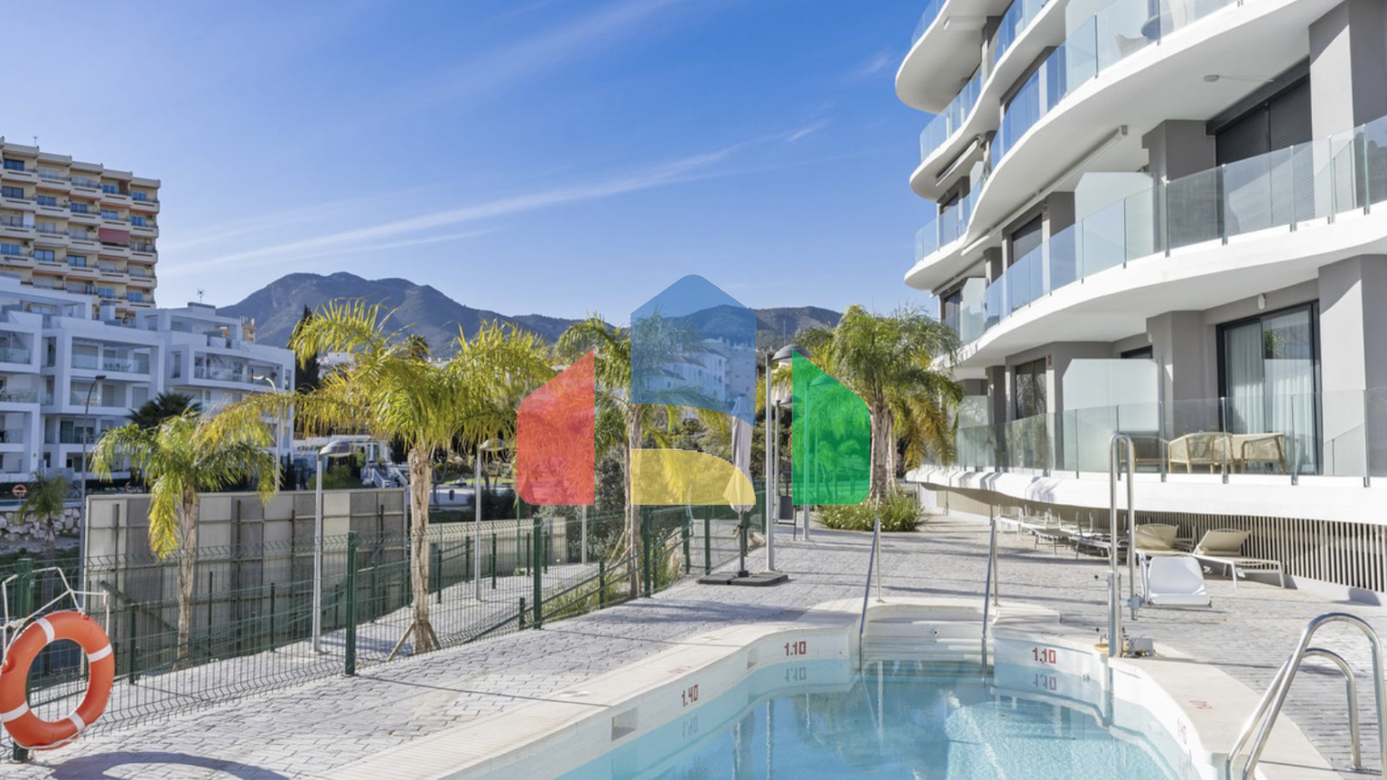 Потрясающая 3-комнатная квартира на первом этаже в Торремолиносе