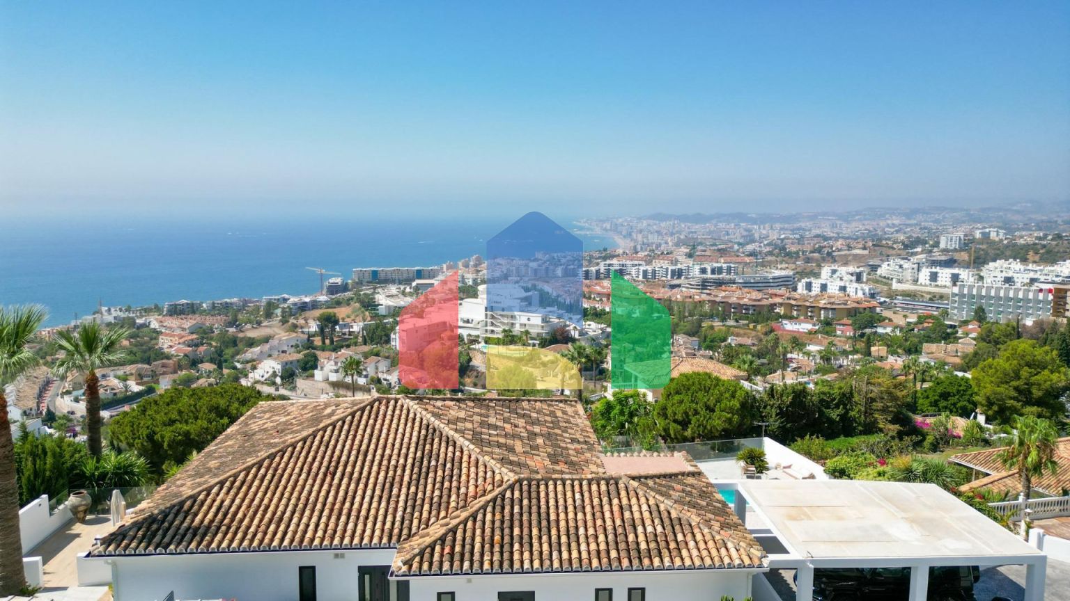 НОВЫЕ ВИЛЛЫ В БЕНАЛЬМАДЕНЕ