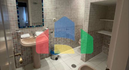 Привлекательный таунхаус с террасой рядом с пляжем и гольф-полем в Торрекебрада, Бенальмадена