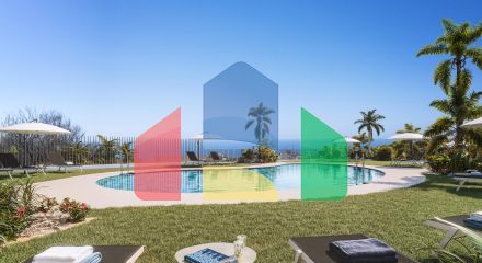 Exclusive townhouses in a privileged location in Benalmádena