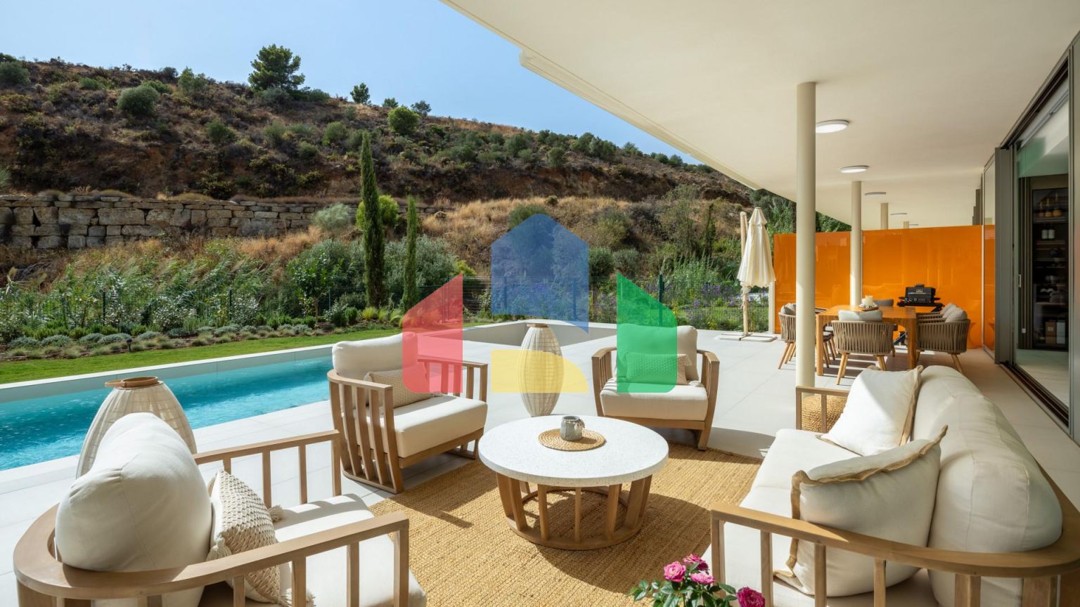 НОВАЯ РОСКОШНАЯ КВАРТИРА С 3 СПАЛЬНЯМИ С ВИДОМ НА МОРЕ И ГОРЫ В RESERVA DEL HIGUERÓN