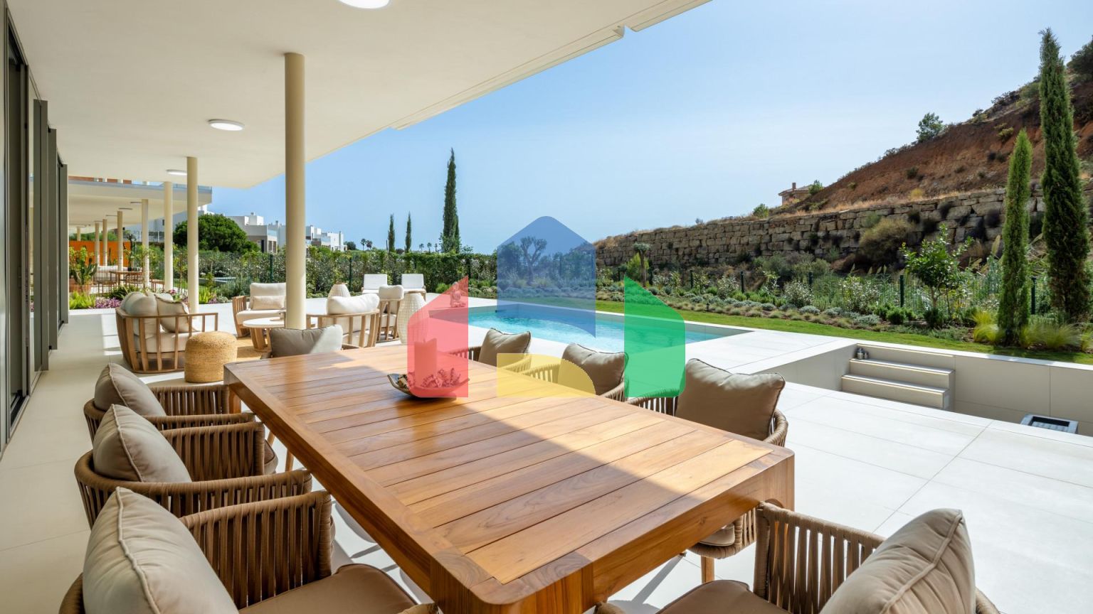 НОВАЯ РОСКОШНАЯ КВАРТИРА С 3 СПАЛЬНЯМИ С ВИДОМ НА МОРЕ И ГОРЫ В RESERVA DEL HIGUERÓN