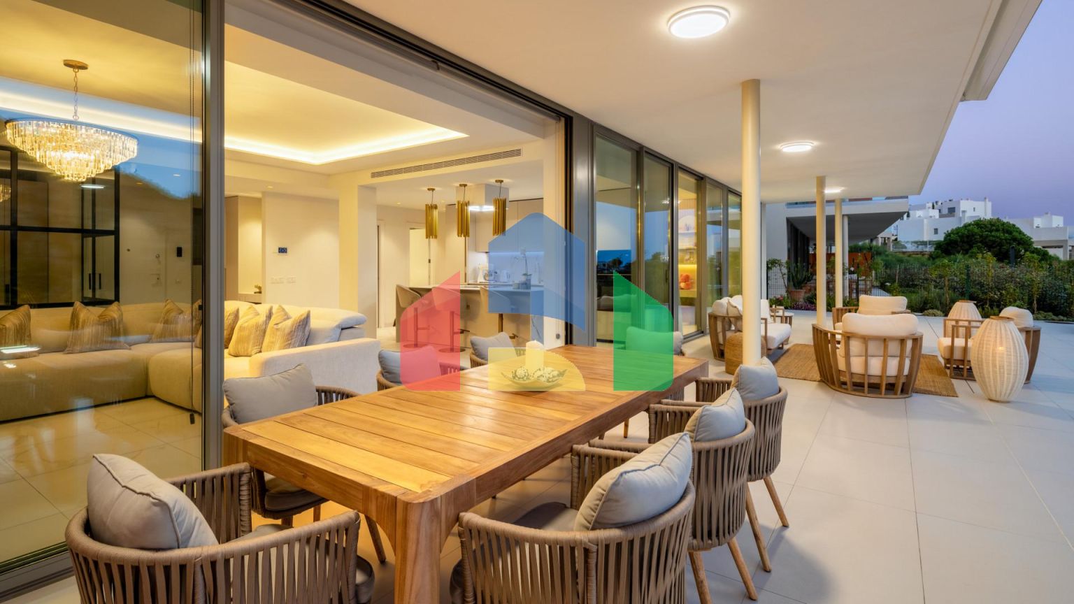 НОВАЯ РОСКОШНАЯ КВАРТИРА С 3 СПАЛЬНЯМИ С ВИДОМ НА МОРЕ И ГОРЫ В RESERVA DEL HIGUERÓN