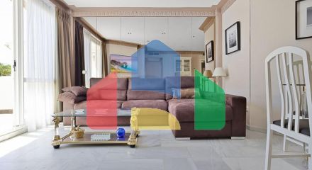 Апартаменты на среднем этаже на продажу в Бенальмадена Коста. Апартаменты на среднем этаже на продажу в Бенальмадена Коста.