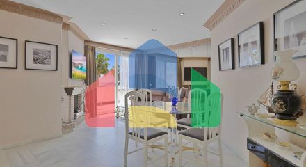 Апартаменты на среднем этаже на продажу в Бенальмадена Коста. Апартаменты на среднем этаже на продажу в Бенальмадена Коста.