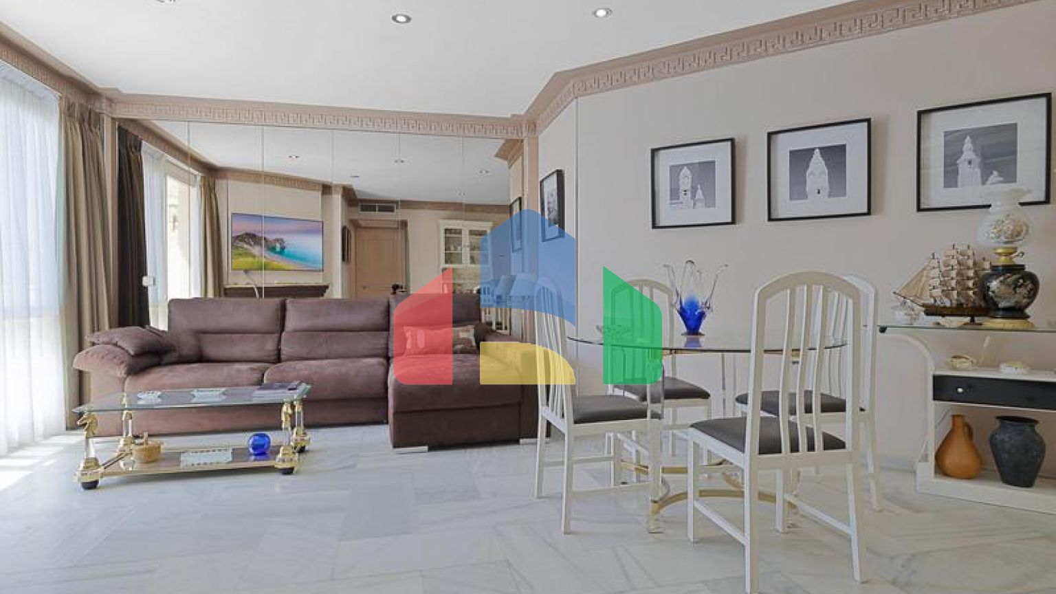 Апартаменты на среднем этаже на продажу в Бенальмадена Коста.