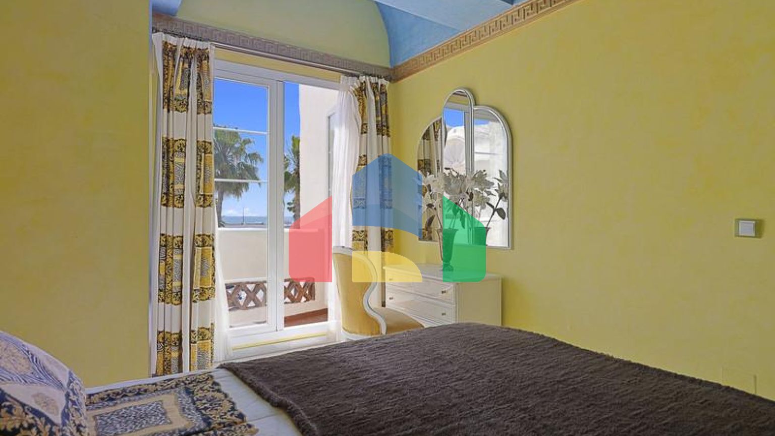 Апартаменты на среднем этаже на продажу в Бенальмадена Коста.