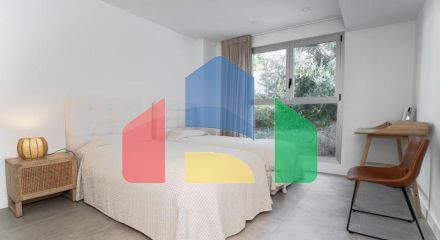 Квартира на среднем этаже в продаже в Торрекебраде. Квартира на среднем этаже в продаже в Торрекебраде.