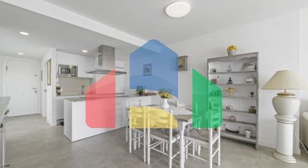 Квартира на среднем этаже на продажу в Торрекебрада. Квартира на среднем этаже на продажу в Торрекебрада.