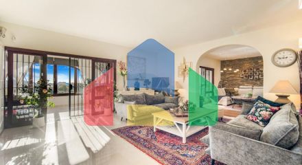 Стратегически расположенная вилла с 3 спальнями в Торремюэль, Бенальмадена. Стратегически расположенная вилла с 3 спальнями в Торремюэль, Бенальмадена.