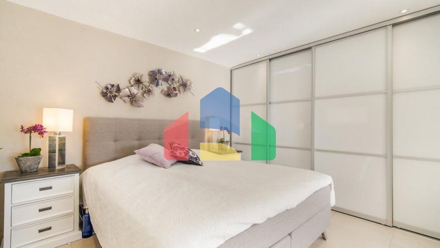 Стратегически расположенная вилла с 3 спальнями в Торремюэль, Бенальмадена.