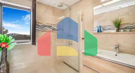 Стратегически расположенная вилла с 3 спальнями в Торремюэль, Бенальмадена. Стратегически расположенная вилла с 3 спальнями в Торремюэль, Бенальмадена.