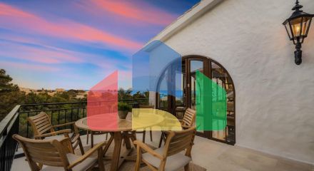 Стратегически расположенная вилла с 3 спальнями в Торремюэль, Бенальмадена. Стратегически расположенная вилла с 3 спальнями в Торремюэль, Бенальмадена.