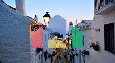 ТИХАЯ УРБАНИЗАЦИЯ НА ПОБЕРЕЖЬЕ КОСТА-ДЕЛЬ-СОЛЬ