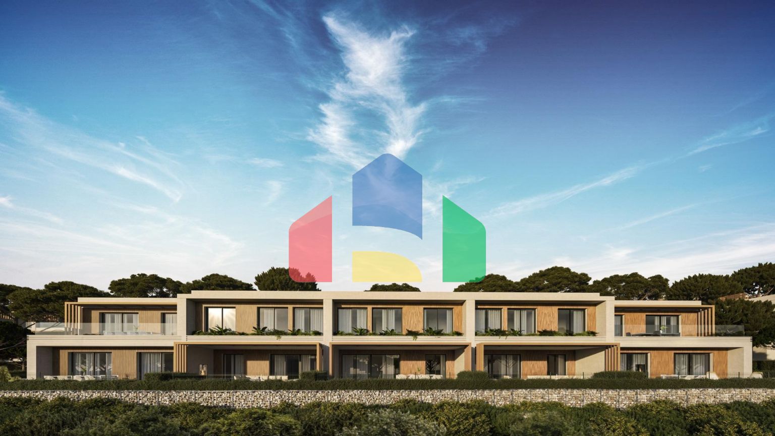 НОВЫЕ ТАУНХАУСЫ С ВИДОМ НА МОРЕ И ГОЛЬФ-ПОЛЕ