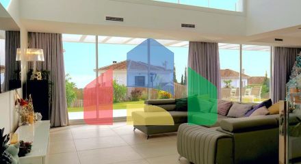 Современная Вилла с Панорамным Видом на Море в Михасе Современная Вилла с Панорамным Видом на Море в Михасе