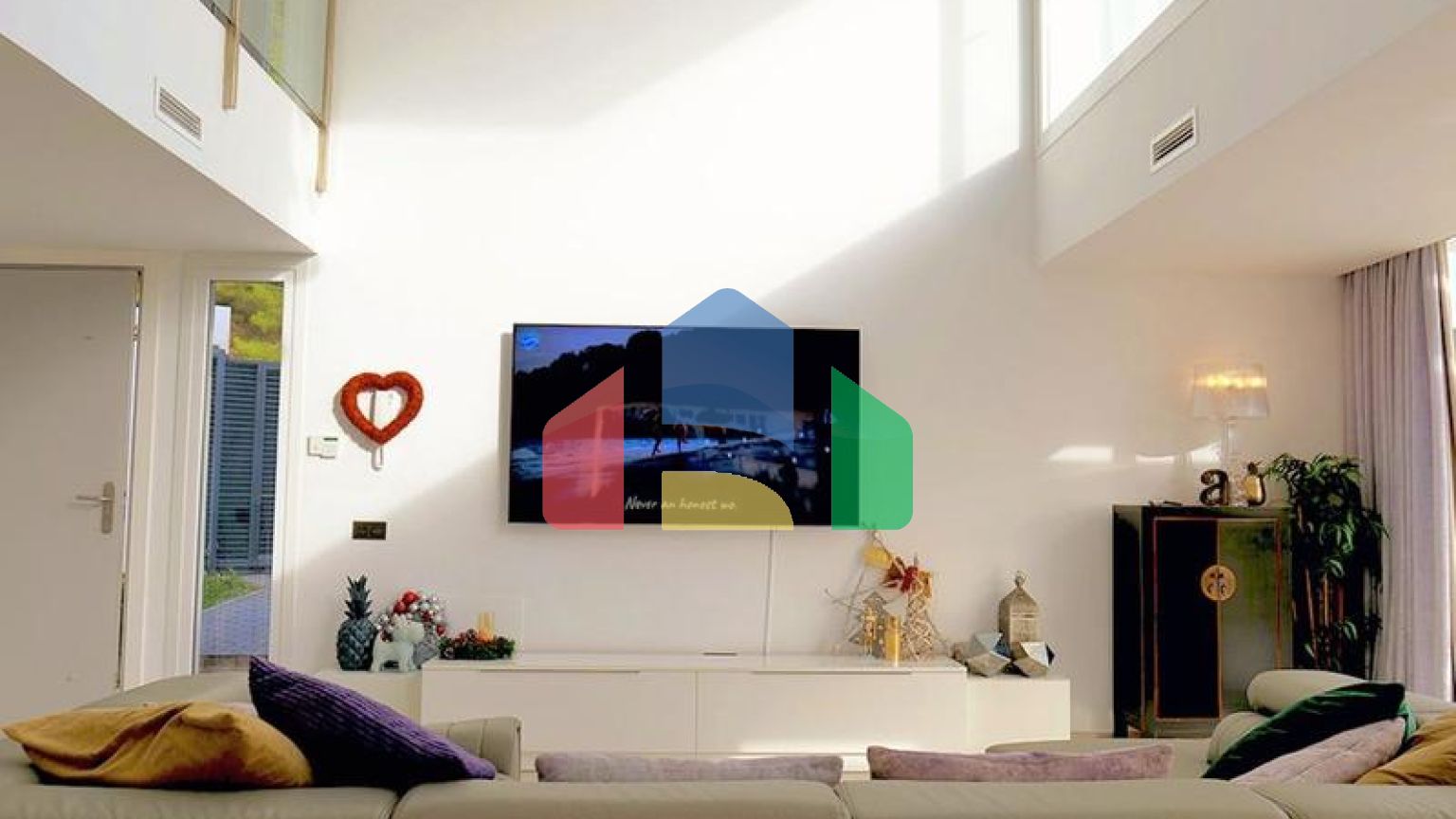 Современная Вилла с Панорамным Видом на Море в Михасе