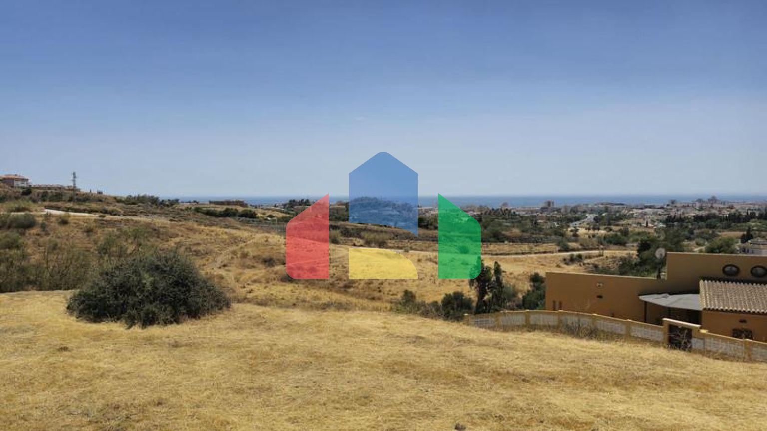 Постройте виллу своей мечты с потрясающими панорамными видами в Михасе