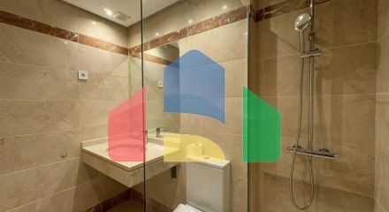 Квартира на среднем этаже на продажу в Михасе.