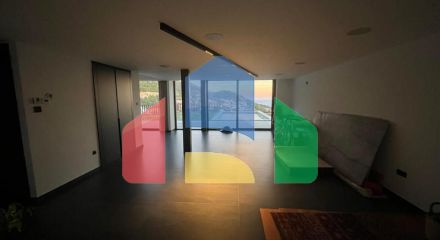 Отдельная вилла на продажу в Михасе.