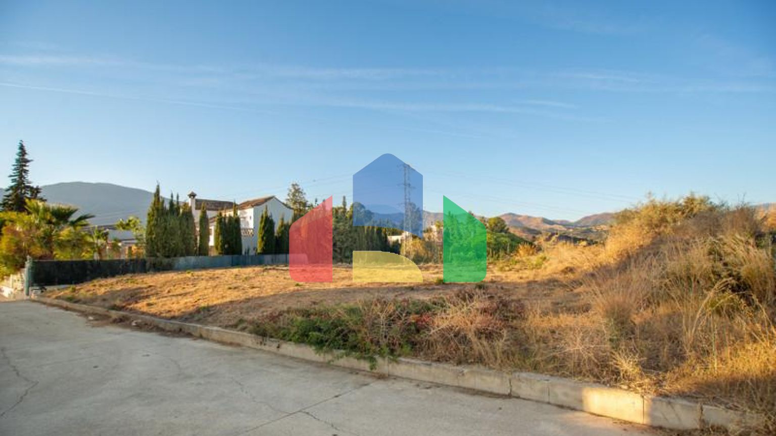 Престижный Земельный Участок в Эстепоне — Постройте Дом Своей Мечты