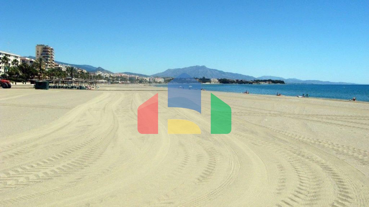 НОВЫЙ ЖИЛОЙ КОМПЛЕКС В ЭСТЕПОНА ГОЛЬФ