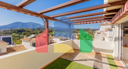Modern Duplex Penthouse with Stunning Views in Estepona