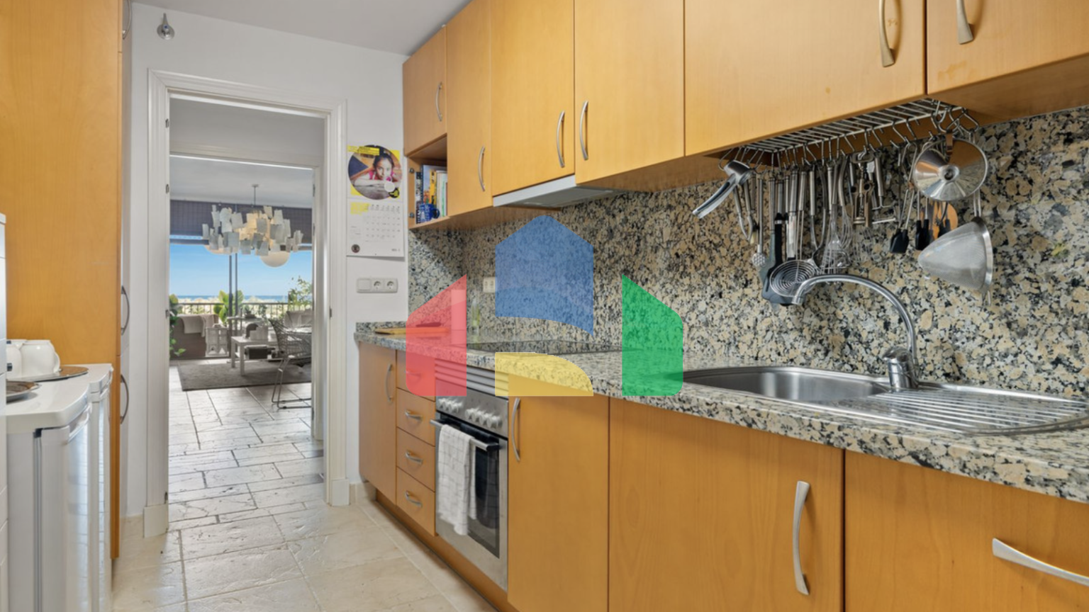 Роскошная 2-Kомнатная Kвартира в Бенаталае