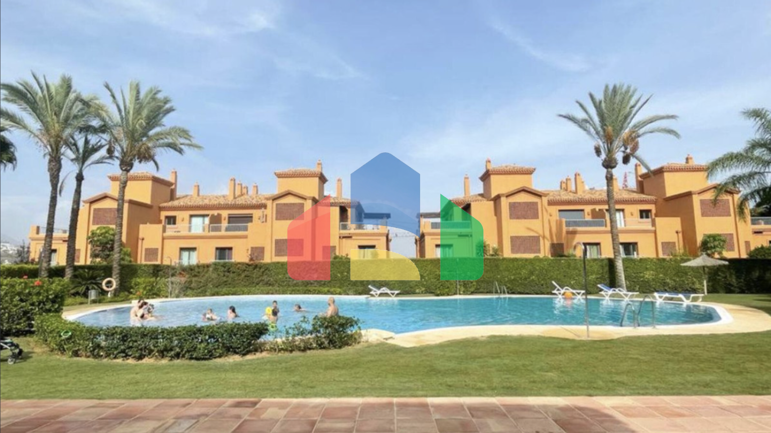 Роскошная 2-Kомнатная Kвартира в Бенаталае