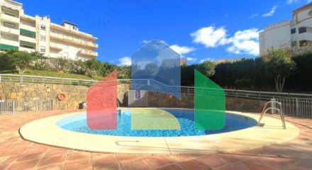 (EN) Charming three-bedroom, two-bathroom apartment in Estepona