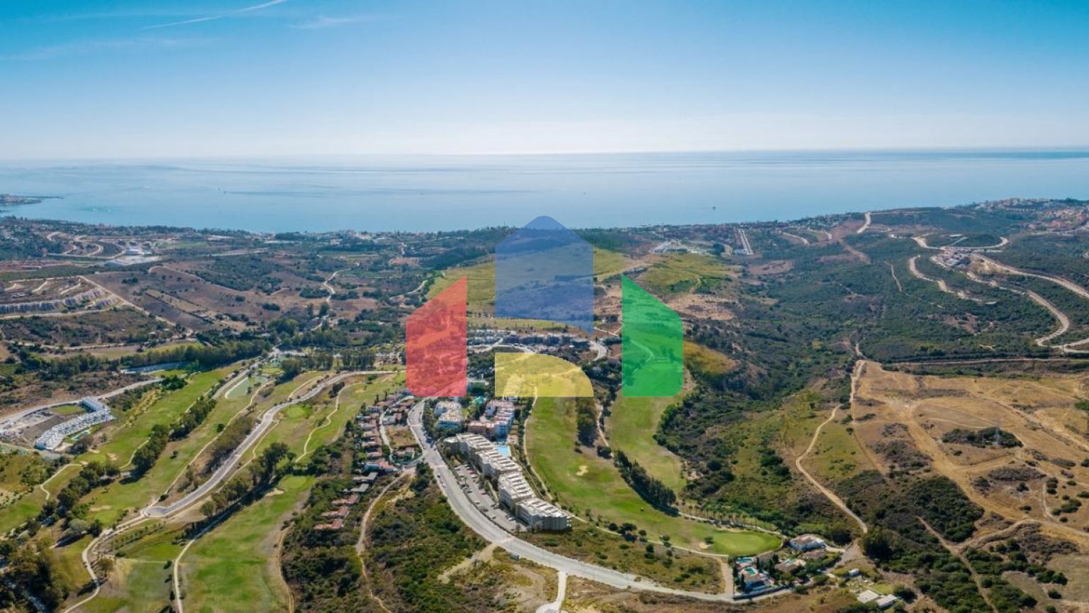 НОВЫЙ ЖИЛОЙ КОМПЛЕКС В ЭСТЕПОНА ГОЛЬФ