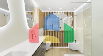 Роскошный дуплекс с частным бассейном у пляжа с видом на Средиземное море