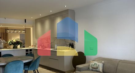 Полностью отремонтированная 4-комнатная квартира в Новой Золотой Миле, закрытом комплексе с круглосуточной охраной.