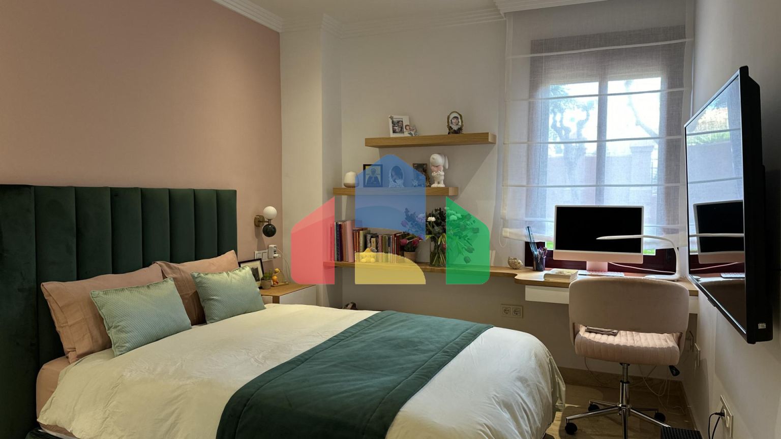 Полностью отремонтированная 4-комнатная квартира в Новой Золотой Миле, закрытом комплексе с круглосуточной охраной.