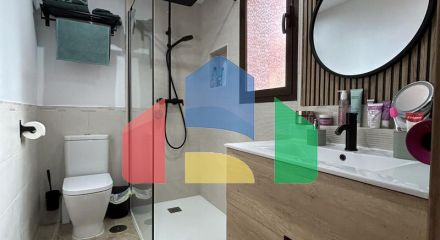 Дуплекс на продажу в Эстепоне. Дуплекс на продажу в Эстепоне.