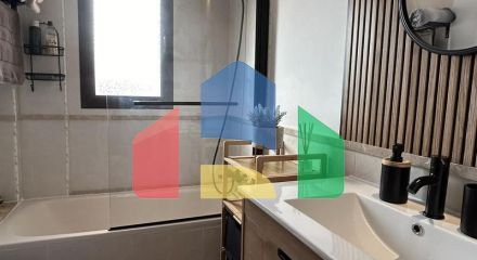 Дуплекс на продажу в Эстепоне. Дуплекс на продажу в Эстепоне.