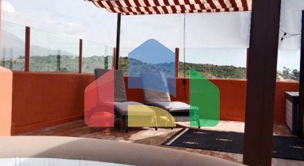 Дуплекс на продажу в Эстепоне. Дуплекс на продажу в Эстепоне.