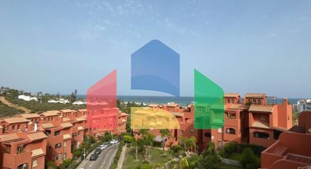 Дуплекс на продажу в Эстепоне. Дуплекс на продажу в Эстепоне.