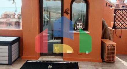 Дуплекс на продажу в Эстепоне. Дуплекс на продажу в Эстепоне.