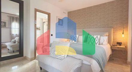 Дуплекс на продажу в Эстепоне.