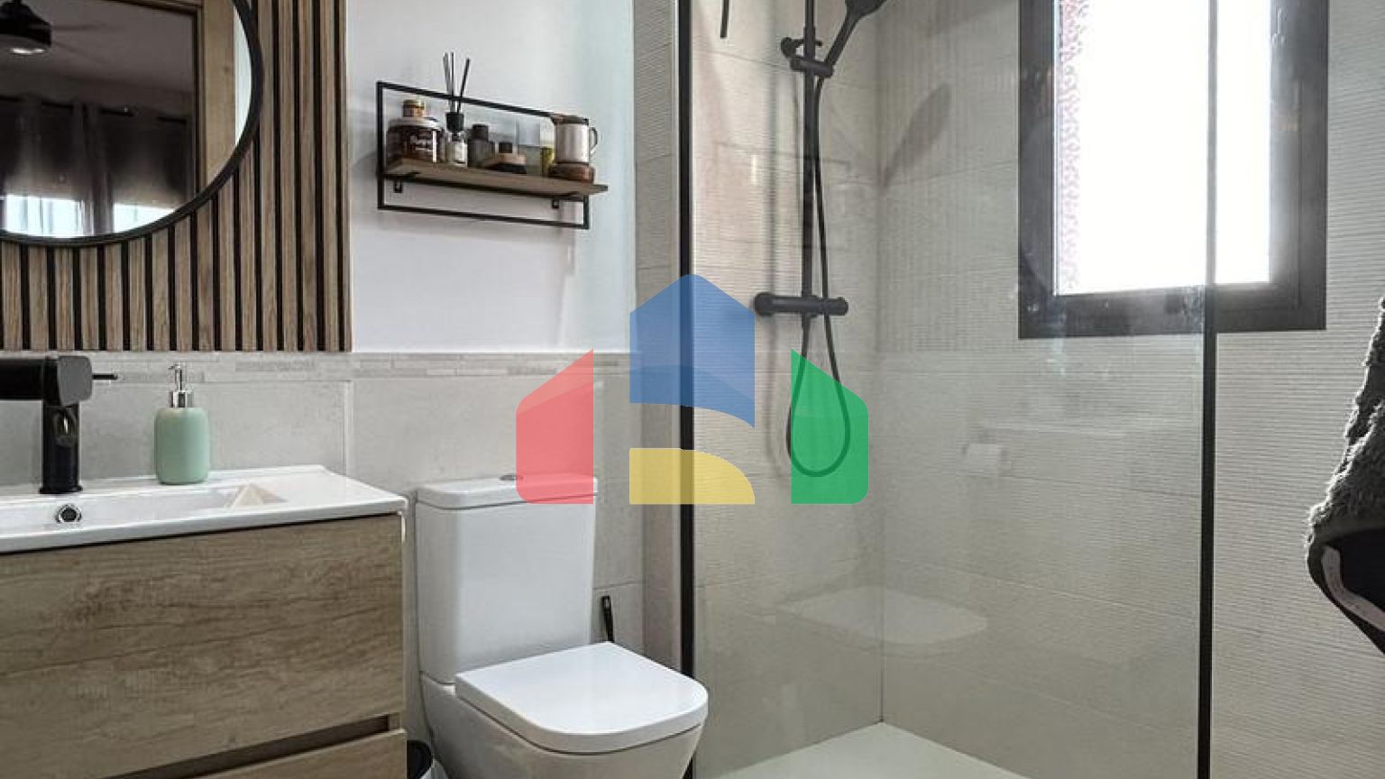 Дуплекс на продажу в Эстепоне.