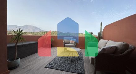 Дуплекс на продажу в Эстепоне.