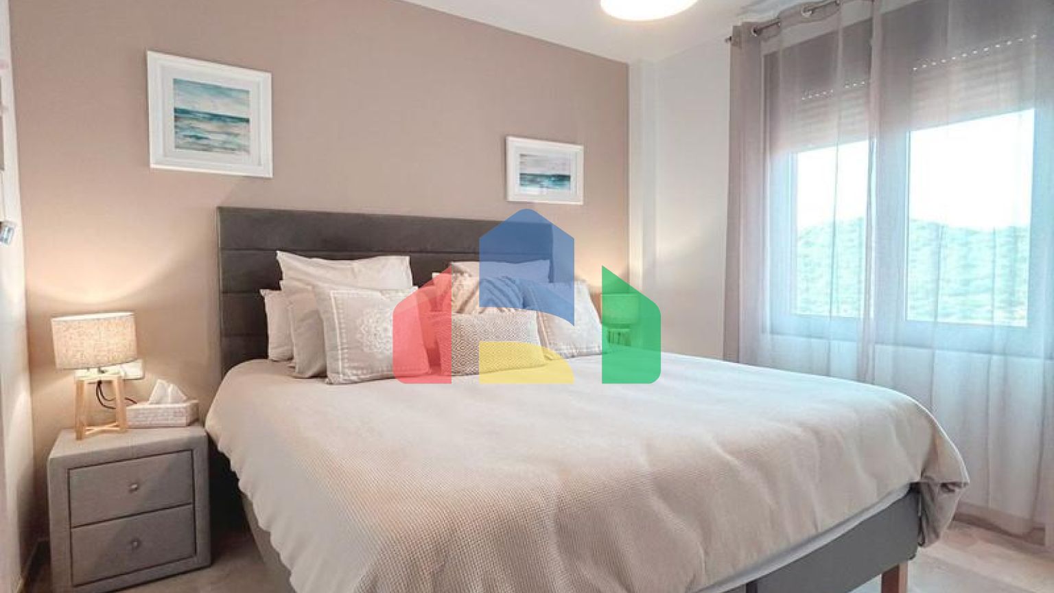 Дуплекс на продажу в Эстепоне.