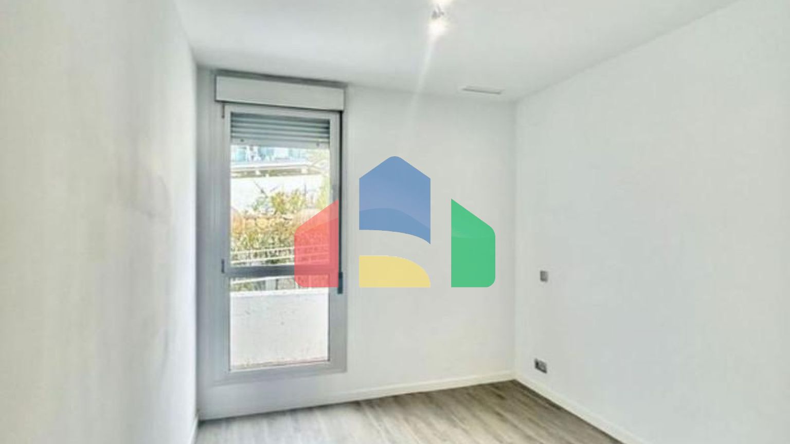 Квартира на первом этаже на продажу в Канселаде